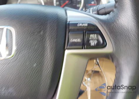 2011 Honda Accord 2.4 Ex-L from USA, damaged, VIN 1HGCP2F84BA148670